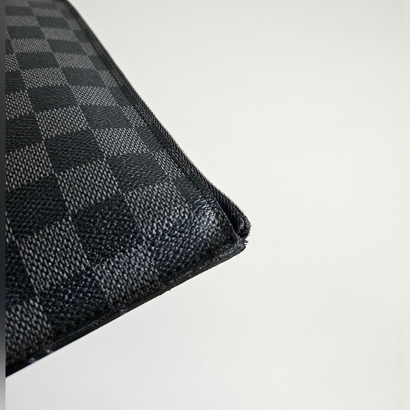 Louis Vuitton Damier Graphite Poche Documents Portfolio Case - Picture 11 of 15